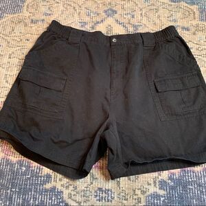 Croft & Barrow Men's black cargo hiking shorts with side elastic  44